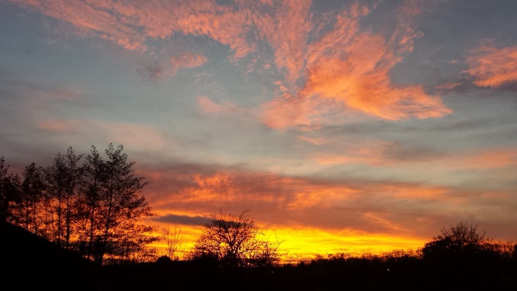 Un crépuscule magnifiquement coloré