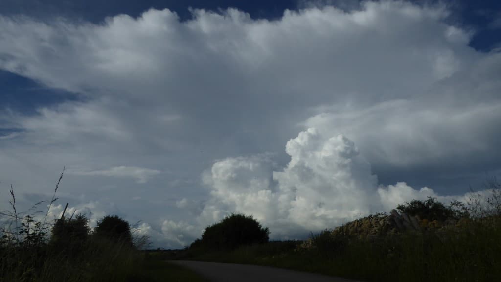 Cellule orageuse en direction du Nord