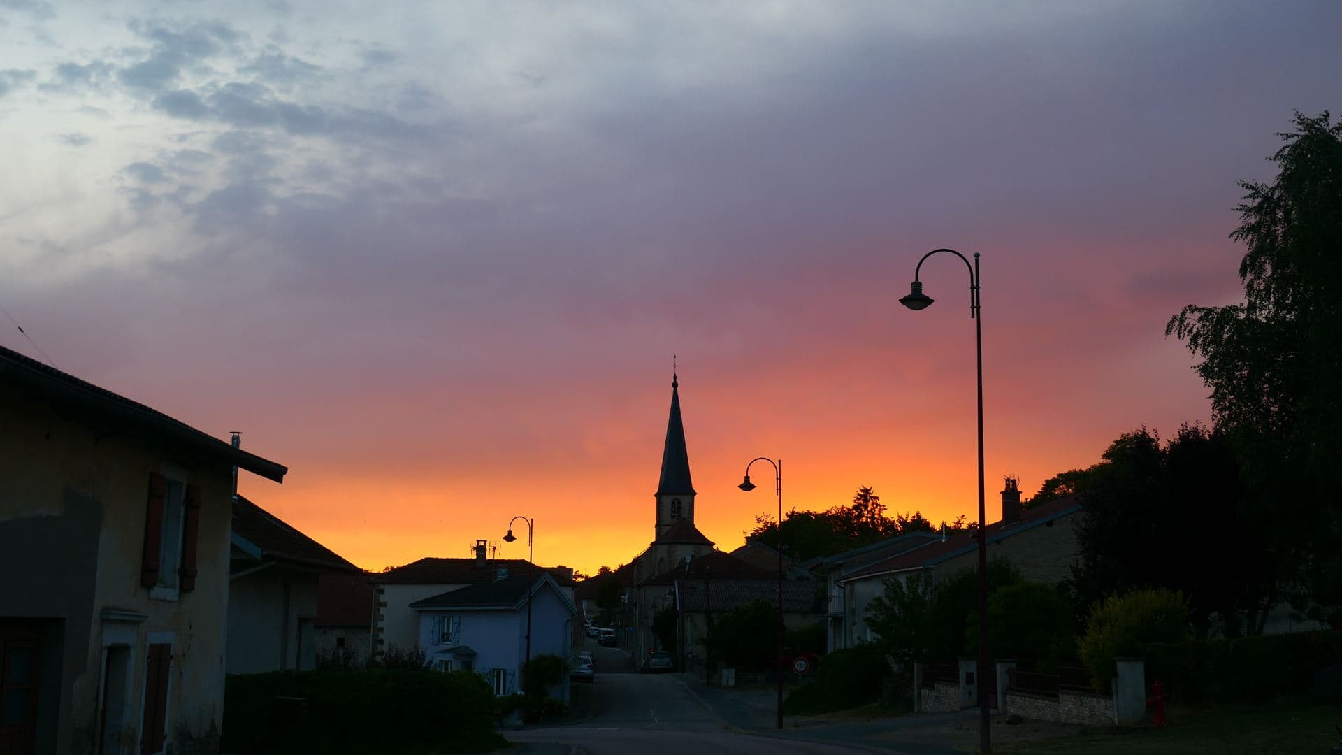 Ciel rougeoyant