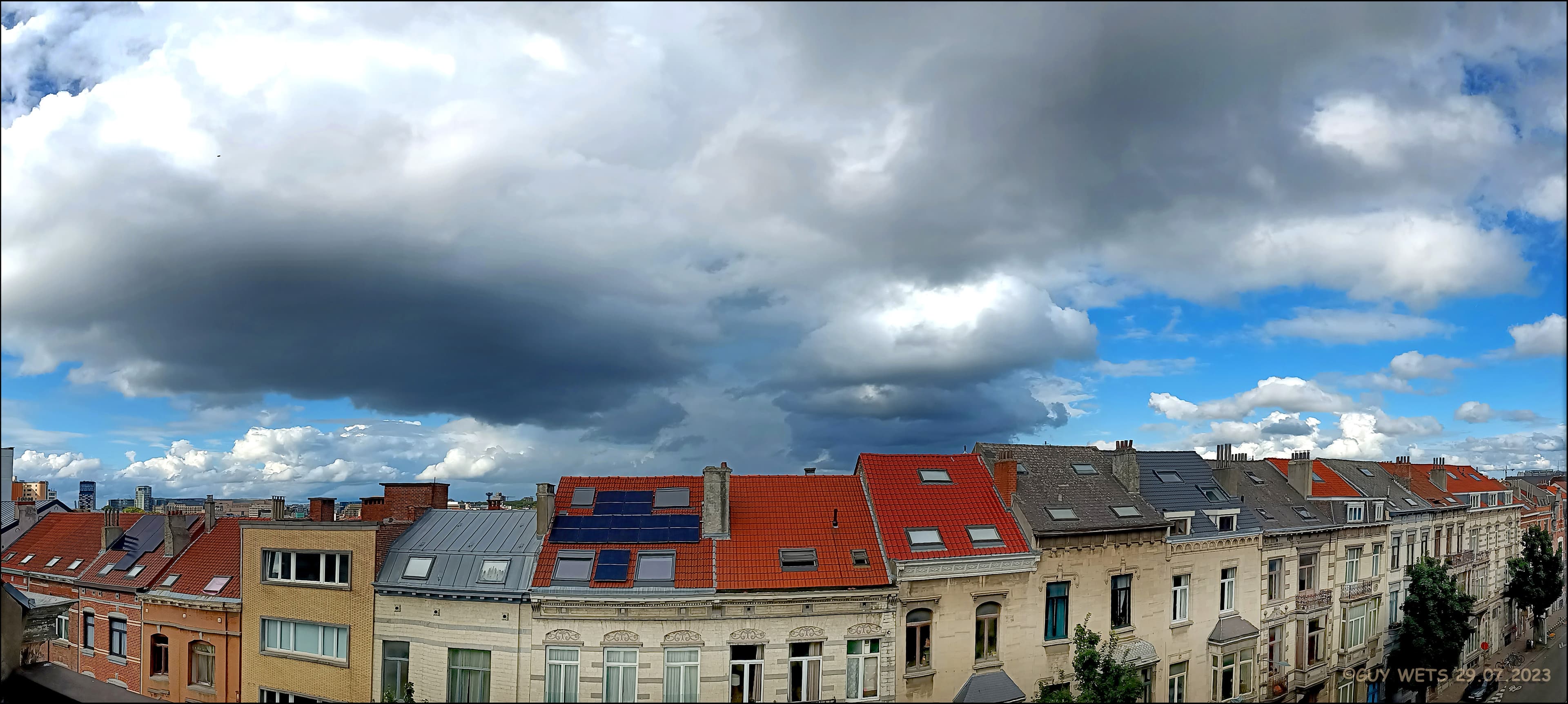 Entre deux averses....