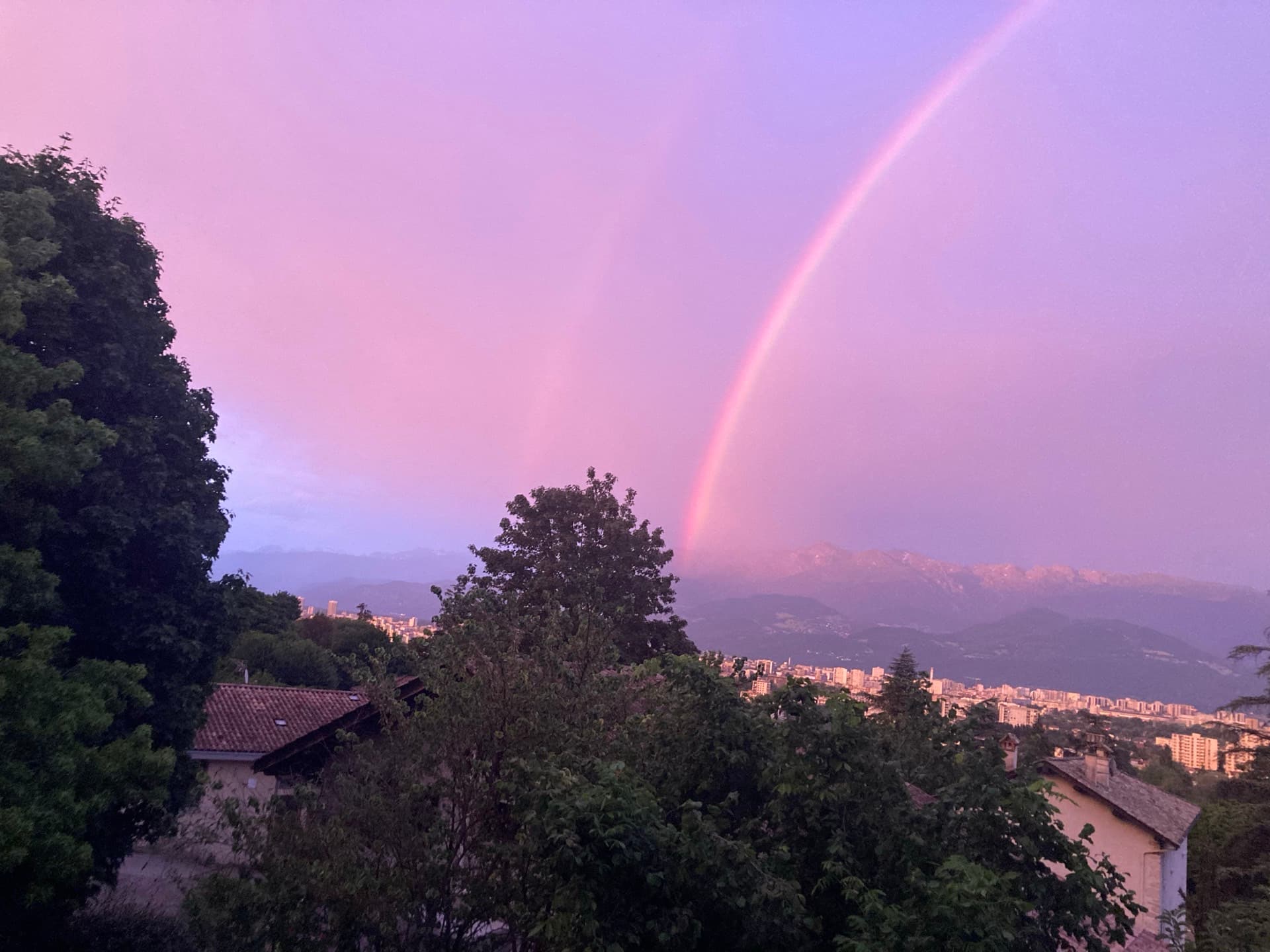 arcs-en-ciel-devant-belledonne