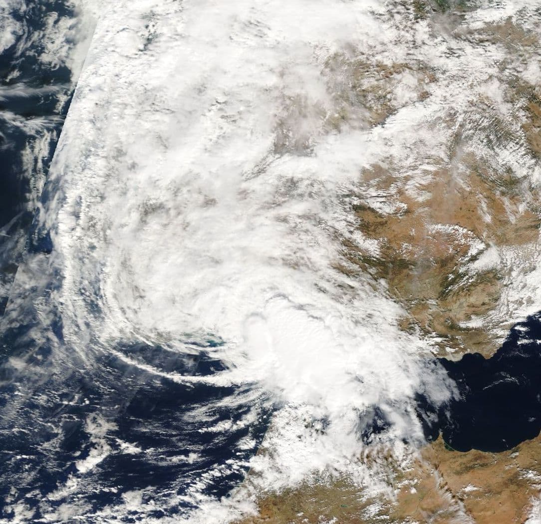 Image d'illustration pour Est-il possible de voir un ouragan tropical frapper l'Europe?