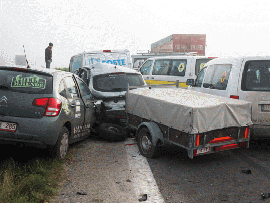 Image d'illustration pour Brouillard et pollution sous l'anticyclone - carambolage en Belgique