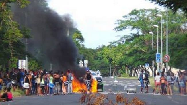 Image d'illustration pour Orages, chaleur et dépression tropicale autour de La Réunion