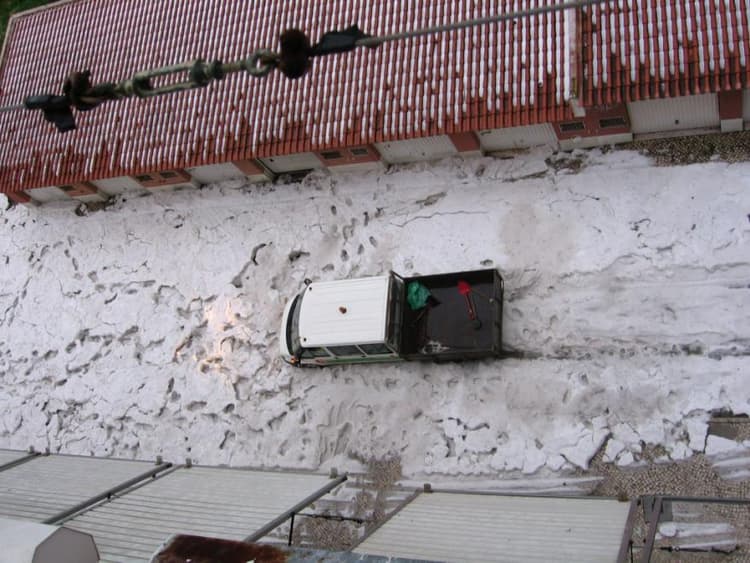 Image d'illustration pour Violents orages de grêle à Lisbonne au Portugal