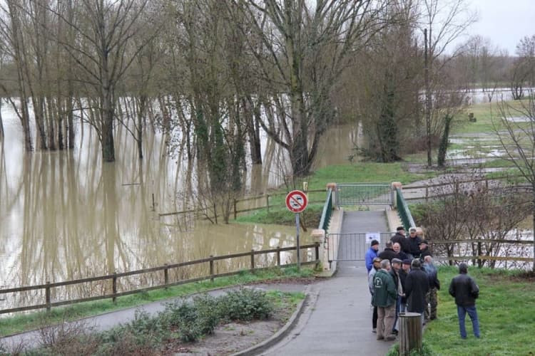 Image d'illustration pour Suivi des intempéries dans le Sud-Ouest et près des Pyrénées