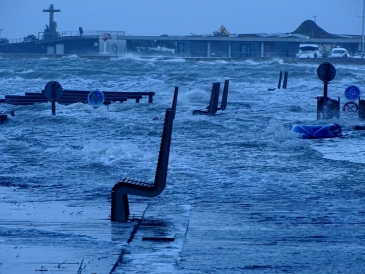 Image d'illustration pour Tempête Carmen le jour de l'An 2018