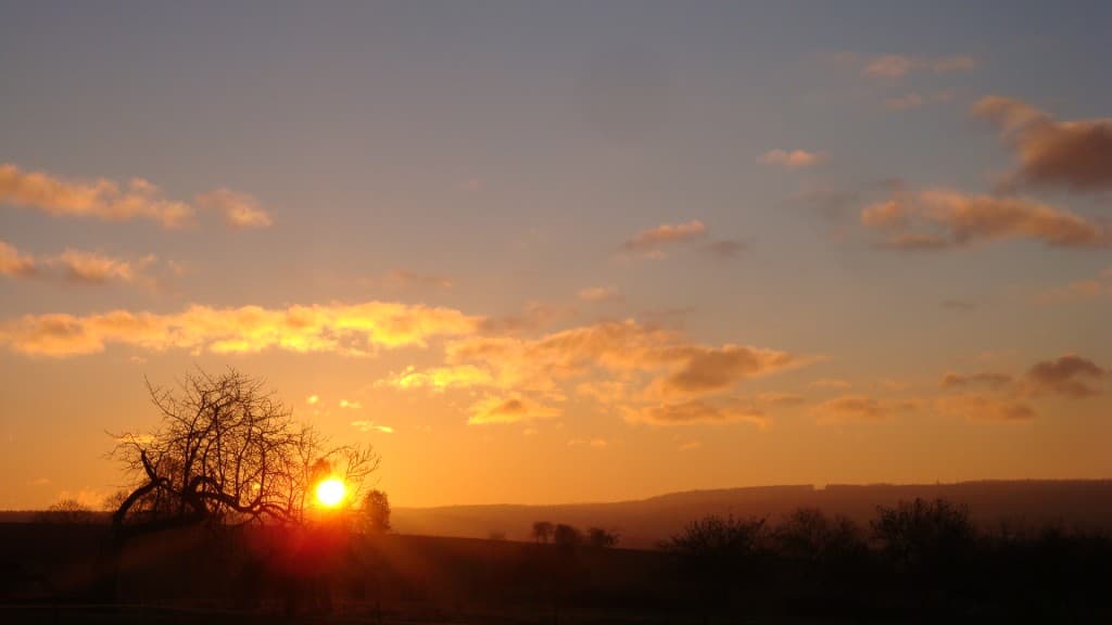 Lever de soleil lumineux