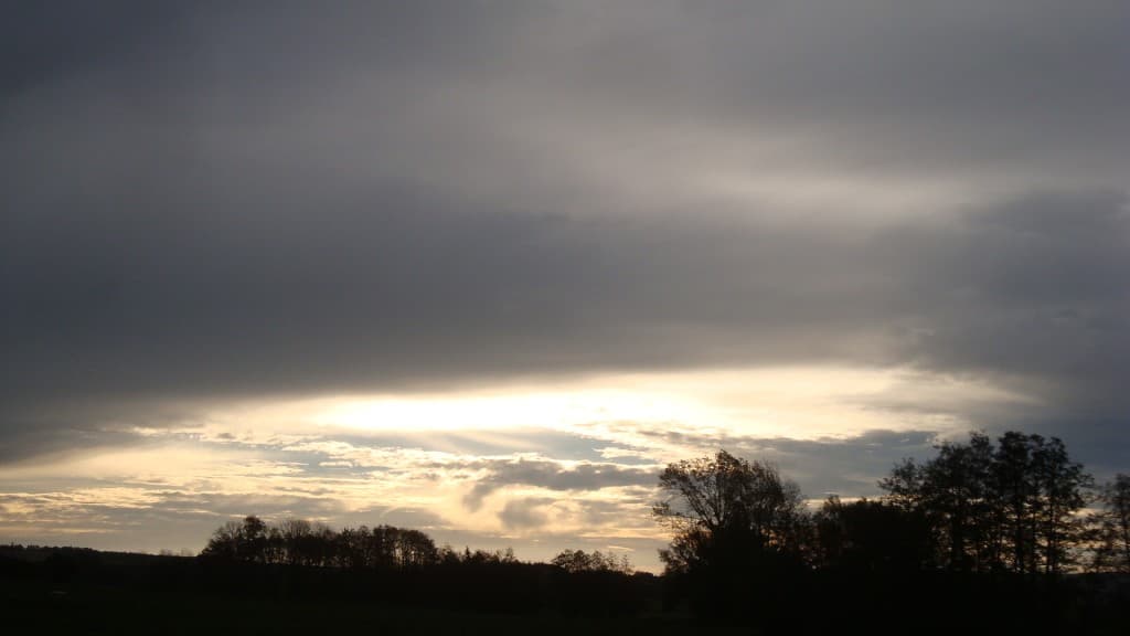 Sombre éclaircie..