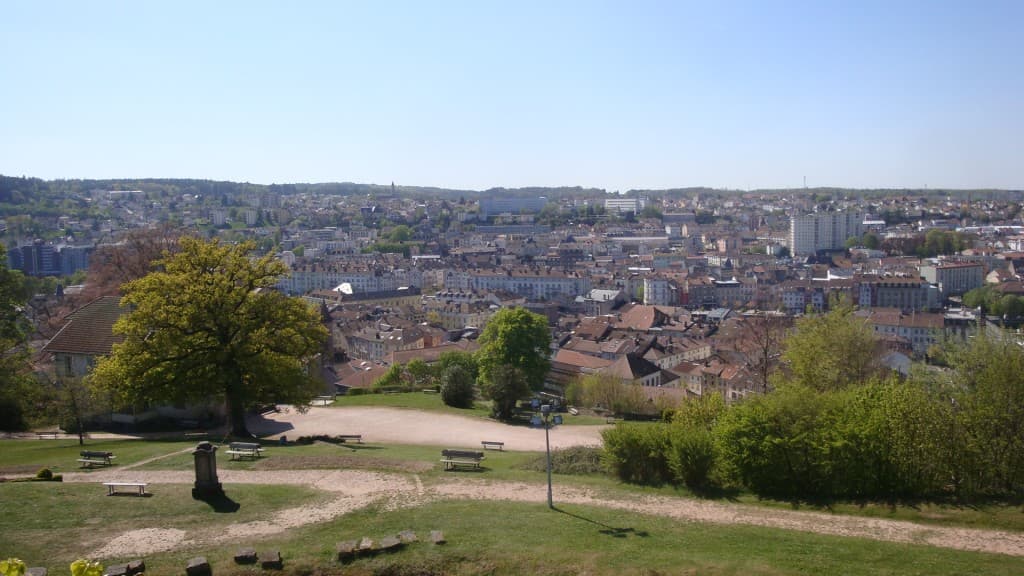 Beau temps depuis le parc du chateau