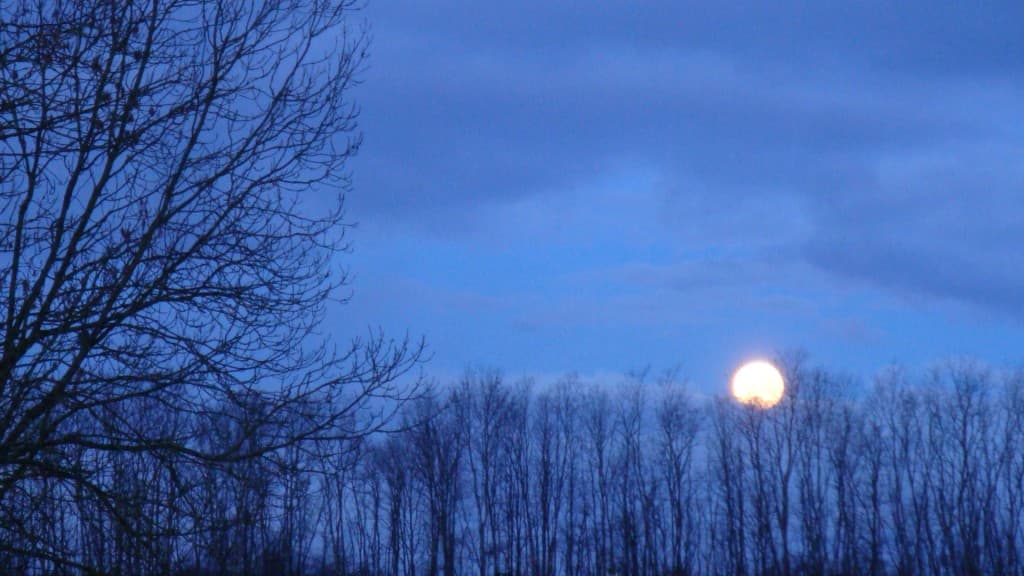 la lune va se coucher