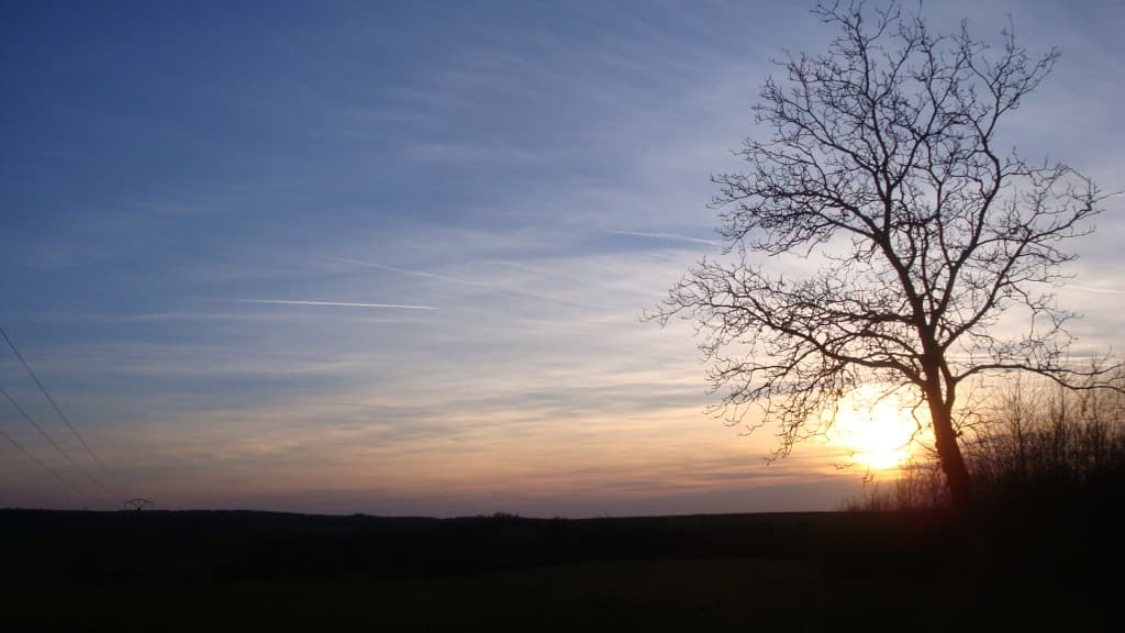 Le coucher sera caché..