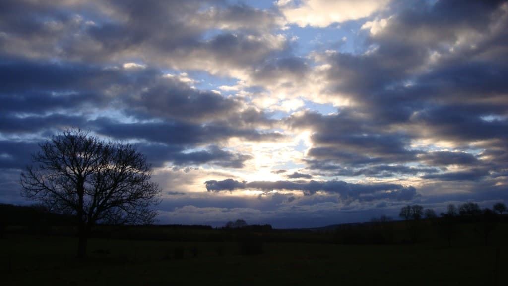  Le soleil perce..