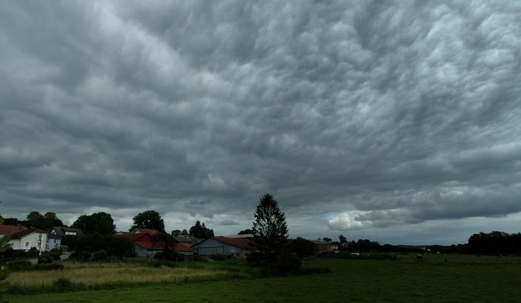 Nuageux encore et toujours mais joli