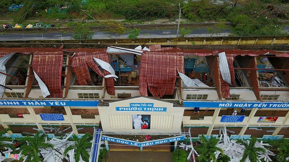 Image d'illustration pour Typhon Damrey : le Vietnam touché