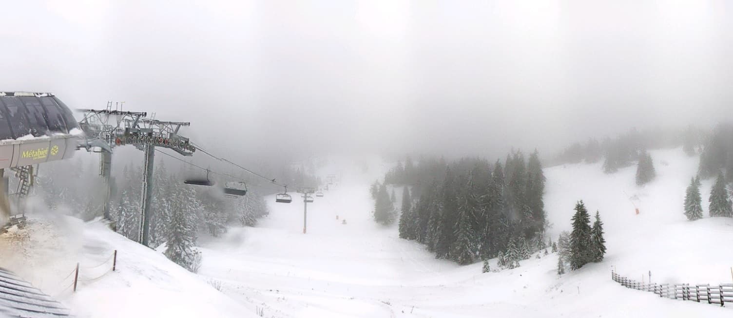 Image d'illustration pour Enneigement en montagne : bilan très contrasté pour Noël et prévisions