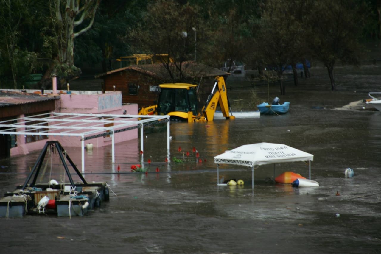Image d'illustration pour Dépression Stéphanie - pluie et vent fort au Sud
