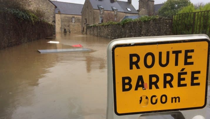 Image d'illustration pour Pluie, vent et neige : intempéries au passage de la tempête Ana